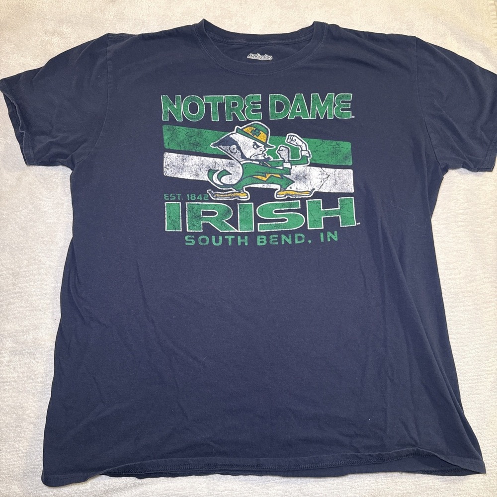 Notre Dame Fighting Irish T-Shirt Captivating XL Navy Vintage-Style Tee